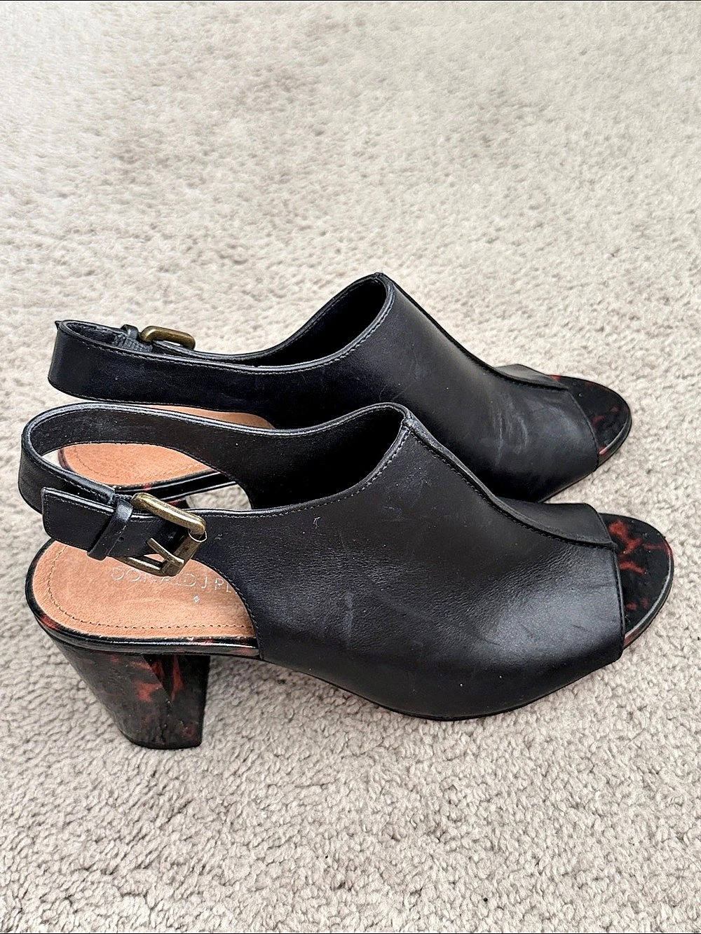 Donald J Pliner Black & Red Heels US 6M - Picture 2 of 8